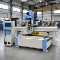 Routeur CNC Commercial YIHAI 1300x2500mm Haute Performance pour Usine de Meubles, Production en Série, 380V, Précision 0,025mm, Garantie 2 Ans