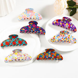 Nouvelles pinces à cheveux en PVC avec imprimé floral, accessoire capillaire simple, frais et élégant avec pince de maintien - Product Image 3