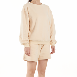 Ensemble court col rond <span class=keywords><strong>beige</strong></span> crème personnalisé OEM 100 % coton pour <span class=keywords><strong>femme</strong></span>, ensemble de survêtement uni 2 pièces essentiel pour l'été - Product Image 2