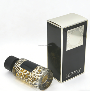 Gold-Stamped Wooden Cap Perfume | 100ml Luxury Arabic Fragrance | Long-Lasting <b>Eau</b> <b>de</b> <b>Parfum</b> <b>for</b> Women & <b>Men</b> - Product Image 3