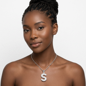 Collier pendentif lettre S en argent 925, diamant rond taille brillant micro-pavé, plaqué rhodium, luxe unisexe, à porter au quotidien - Product Image 2