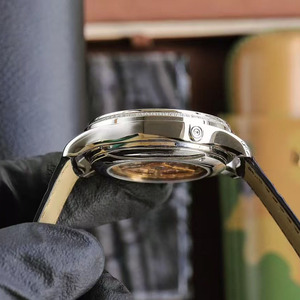 Reloj de Negocios para Hombre de Alta Calidad con Logotipo Personalizado, Incrustaciones de Moissanita de Tres Puntas, Calendario Perpetuo y Fase Lunar, Superventas - Product Image 4