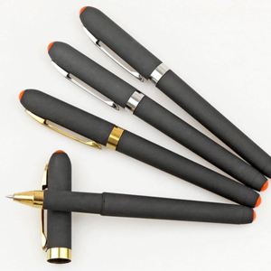 ปากกาโรลเลอร์บอลคลาสสิกแบบปรับแต่งได้พร้อมขอบสีทอง - อุปกรณ์เขียนที่หรูหราสำหรับของขวัญส่งเสริมการขาย - Product Image 2