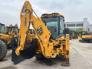 Chargeuse-pelleteuse JCB 3CX d'occasion, moteur Cummins, flèche télescopique, godet multifonctionnel, pompe moteur, certifiée CE, modèle 2025, offre spéciale - Product Image 4