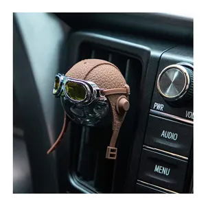 Pilot Helmet Car Air Purifying Vent Clip Air Force II Aromatherapy Diffuser Decoration for Car Vent with 2 Scent Balls