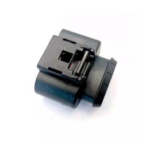 1718564-1/8K0973724 TE Tyco Оригинальный 4-контактный разъем, клеммный блок, жгут проводов, черный, PBT/PA66, для ЭБУ - Product Image 2