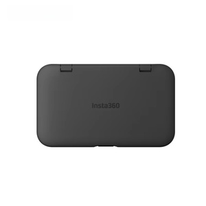 Accessoires d'origine Insta360, étui de charge portable 10000 mAh, chargeur de batterie à 2 emplacements, batterie externe pour Insta 360 Ace Pro 2, plastique - Product Image 5