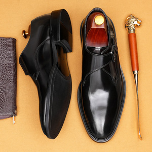 รองเท้าหนังแท้สีดำทรง Monk Strap สำหรับผู้ชาย หัวแหลม ปิดด้วยหัวเข็มขัด เหมาะสำหรับใส่ทำงาน ทุกฤดู งานแต่งงาน พร้อมบริการดรอปชิปปิ้ง - Product Image 2