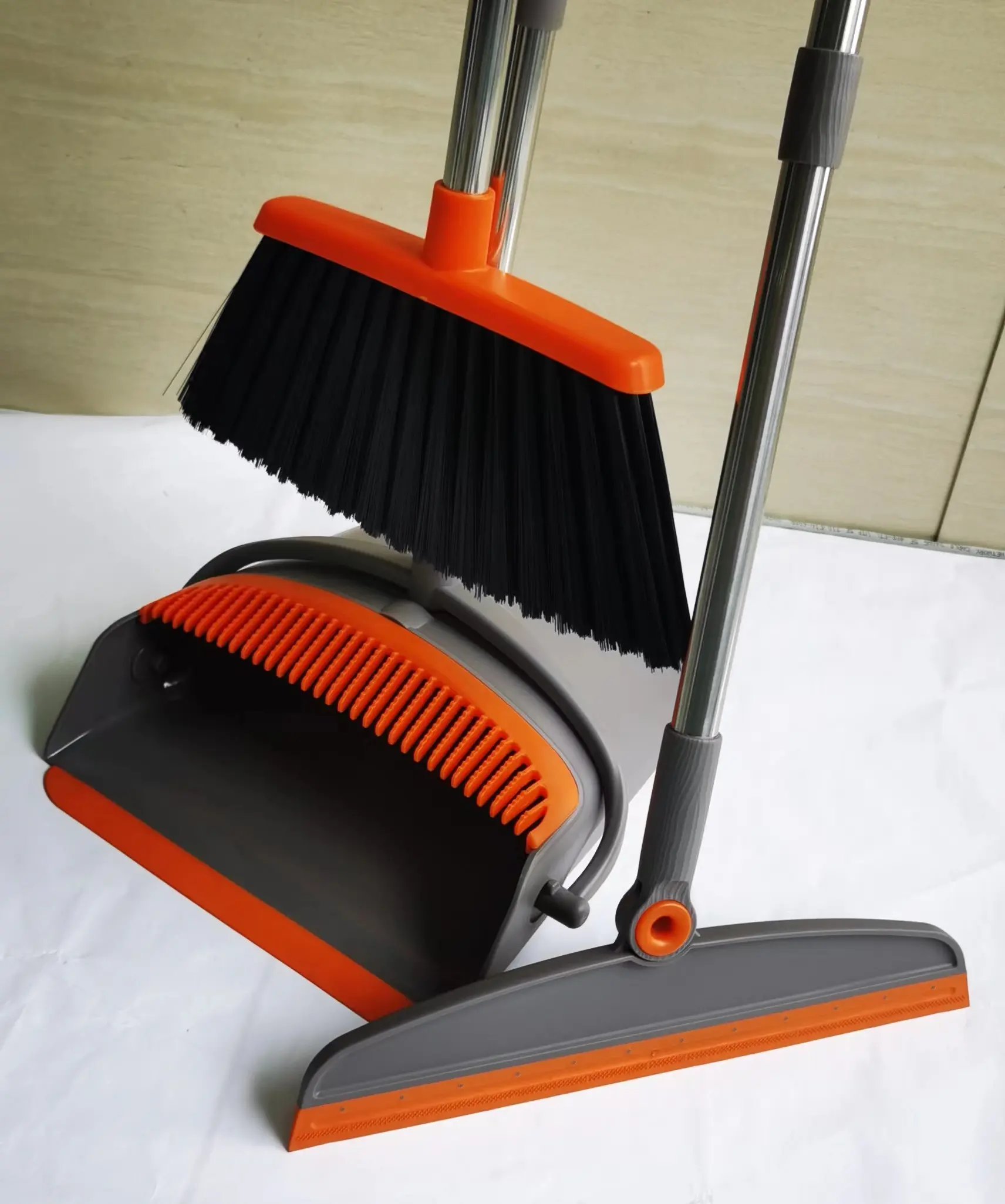 Top Seller Long handle broom and dustpan set comb dustpan for Home Room Kitchen Dustpan with Broom