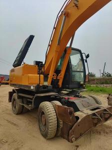 Excavadora de cadenas Hyundai original 90% nueva de 21 toneladas 210w-9s usada con motor, bomba y caja de cambios - Alta eficiencia - Product Image 5