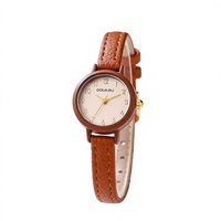 Nouvelle Arrivée Montre Femme Rétro Style Coréen Boîtier en Alliage Mouvement à Quartz Fuseaux Horaires Multiples Petit Cadran Article Tendance Meilleure Vente