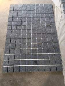 SH STONE Pierre Naturelle Chinois G684 Granit Pile Bond Split Surface Machine Couper Scié Bord Pavé Pavé pour La Vente En Gros - Product Image 2