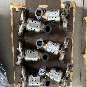 Convertidor catalítico de tres vías de acero inoxidable Euro 4 Euro 5 para <span class=keywords><strong>catalizador</strong></span> de gases de escape moderno Santa Fe Elantra - Product Image 6