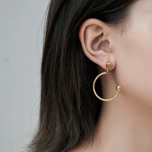 Aretes de Acero Inoxidable Personalizados al por Mayor, Resistentes al Agua, Chapados en Oro de 18k, Aretes de Aro Finos para Mujeres y Adolescentes - Product Image 5