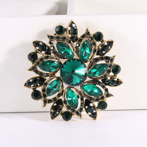 เข็มกลัดคริสตัลพลอยเทียมชุบทองสำหรับงานแต่งงานของขวัญงานหมั้นสำหรับผู้หญิงเครื่องประดับอัลลอยสำหรับเด็กช่อดอกไม้งานแต่งงาน - Product Image 1