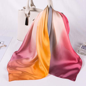 ลดกระหน่ำผ้าซาตินไล่ระดับสีของผู้หญิง70*70ซม. ผ้าพันคอลำลองผ้าพันคอผ้าไหมมียี่ห้อหรูหรามี4สี - Product Image 6