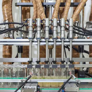 Macchina di rifornimento liquida automatica della pompa del rotore dell'olio del profumo della macchina imballatrice di riempimento del miele del succo dell'olio d'oliva