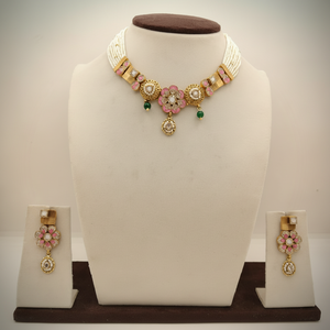 Elegante Juego de Joyería Tradicional de Plata 925 con Piedras Rosas y Verdes, con Collar y Aretes con Diseño Floral - Product Image 3