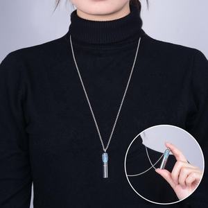 Colgante de acero inoxidable con medallón para botella, recipiente para aromaterapia, perfume, 316L - Product Image 6