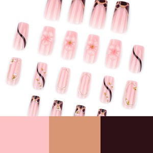 <span class=keywords><strong>Uñas</strong></span> Postizas Largas Cuadradas con Diseño de Flores 3D <span class=keywords><strong>y</strong></span> Estampado de Leopardo, con Perla, para Uso Diario - Product Image 2