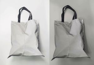 Sac de courses réutilisable pliable personnalisé, portable, recyclable, en tissu polyester réfléchissant - Product Image 3