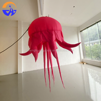 Modèle de méduse gonflable suspendu en tissu Oxford sur le thème de la vie marine Chenghuang pour la décoration de bar, de boîte de nuit, d'événement, de scène
