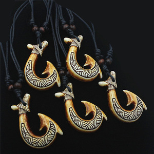 Venta caliente resina anzuelo colgante collares Nueva Zelanda étnica hombres y mujeres 2024 personalidad maorí anzuelo collares - Product Image 4
