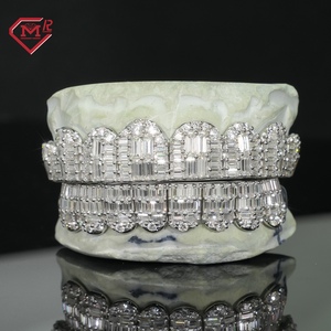 Moissante đồ trang sức Baguette cắt grillz 925 Bạc vvs Iced out kim cương tùy chỉnh moissanite grillz - Product Image 1