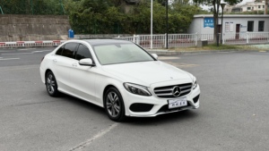 Le <span class=keywords><strong>prix</strong></span> d'exportation des voitures d'occasion professionnelles de la <span class=keywords><strong>Mercedes</strong></span>-Benz <span class=keywords><strong>Classe</strong></span> <span class=keywords><strong>C</strong></span> <span class=keywords><strong>C</strong></span> 200L Sport Edition restylée 2017 est réduit - Product Image 3