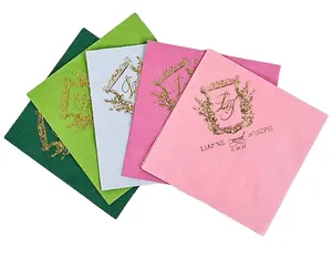 Serviette d'estampage dorée pour décoration de table Serviettes en papier couleur imprimées avec logo personnalisé pour mariage et fête