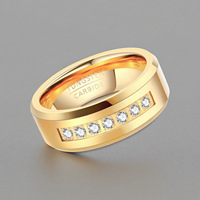 Bague large en carbure de tungstène avec incrustation de pierres CZ rondes, finition brossée et polie, bague de déclaration pour homme, en stock pour la vente en gros
