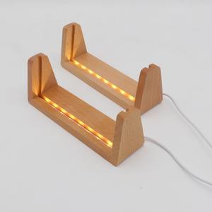 Cadre photo en forme de U en hêtre le plus vendu avec support de calendrier à effet 3D acrylique à lumière LED + USB - Product Image 4