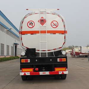 <span class=keywords><strong>Transport</strong></span> spécial personnalisé en usine Camion-citerne liquide 60T 4 axes de haute qualité - Product Image 3