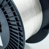 Fibra Óptica Monomodo ITU-T G657A2, Fibra Estable de Baja Atenuación para Transmisión de Datos de Larga Distancia para UAV
