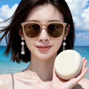 Foldable Polarized Sunglasses Full Rim Rectangle UV400 Unisex Beach Wear With Round <b>Case</b> - Product Image 1