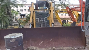 <span class=keywords><strong>Bulldozer</strong></span> CAT D6H Modelo 2015, Motor de 179 HP, Capacidad de Aplicación de Asfalto de 3.9 m, Peso de 178400 kg, Construcción con Recipientes a Presión y Rodamientos - Product Image 3