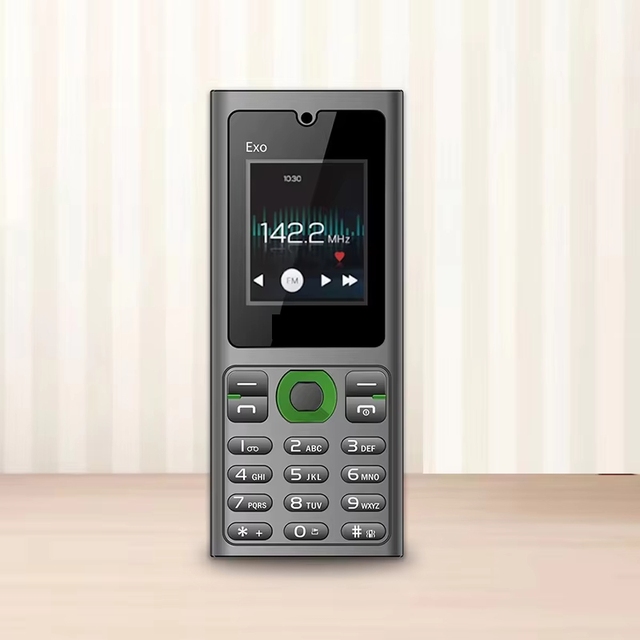GSM Dual SIM Feature Phone 1.77 Inch Screen 1800mAh Big Battery Mobile for Africa America Europe Hot Sale Factory Price