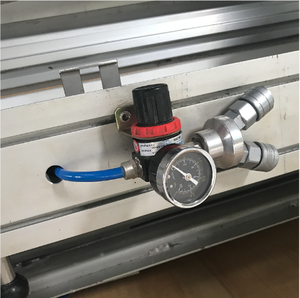 Presse de vulcanisation à refroidissement par eau à bande transporteuse de 3000 mm - Product Image 3