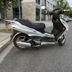 Moto d'occasion en vente en provenance de Taïwan - Excellentes performances - Product Image 3