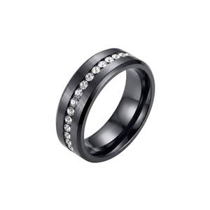 Anillo Unisex <span class=keywords><strong>de</strong></span> Acero Inoxidable con Banda <span class=keywords><strong>de</strong></span> Diamantes <span class=keywords><strong>de</strong></span> Imitación, Acabado Plateado, Dorado o Negro con Textura Cepillada, Duradero - Product Image 5