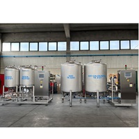 Équipement de traitement des boissons gazeuses gazeuses utilisé pour produire une variété de boissons comme les jus pétillants Soda