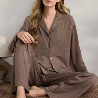 Vente en gros 2025 Ensemble pyjama surdimensionné en coton pour femmes Vêtements d'intérieur pour femmes avec logo personnalisé Vêtements de nuit de luxe pour l'été et l'automne