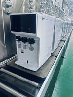 Distributeur d'eau chaude/froide électrique avec 3 robinets, design compact pour comptoir, verrouillage de sécurité enfant, fonctionnalités intelligentes