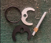 Accessoires de robinetterie en acier inoxydable et cuivre au design moderne en forme de fer à cheval avec fixation par vis pour salle de bain