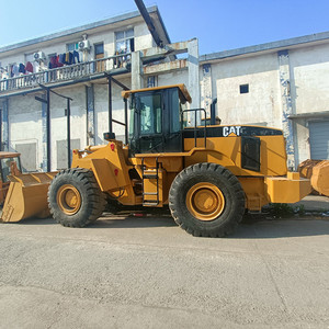 Cargadora de ruedas mediana Cat 966F usada, pocas horas de uso, original de Japón, modelo clásico de alta resistencia, eficiente para canteras y construcción. - Product Image 5