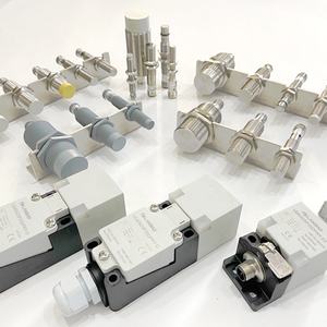 자동차 생산에 사용되는 자동차 제조용 장거리 M4 유도 근접 센서 - Product Image 1