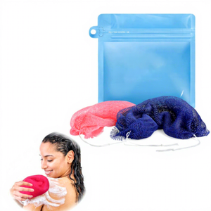 Éponge exfoliante africaine authentique avec logo personnalisé, pour peaux normales et sensibles, usage quotidien, éponge en filet africaine en nylon - Product Image 1