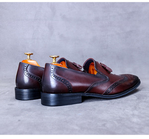 Scarpe alla moda con nappa in morbido cuoio genuino scarpe da uomo a punta Slip-on scarpe da lavoro abito da sposa Oxford Casual colore misto - Product Image 6