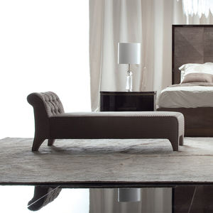 Mobilier de chambre à coucher italien luxe moderne minimaliste boucle banc de chambre à coucher en tissu avec dossier - Product Image 5