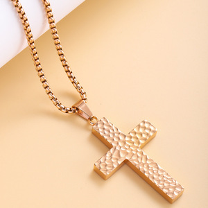 Men's stainless steel cross hammered pendant colorfast titanium steel irregular texture necklace cross pendant necklace - Product Image 5